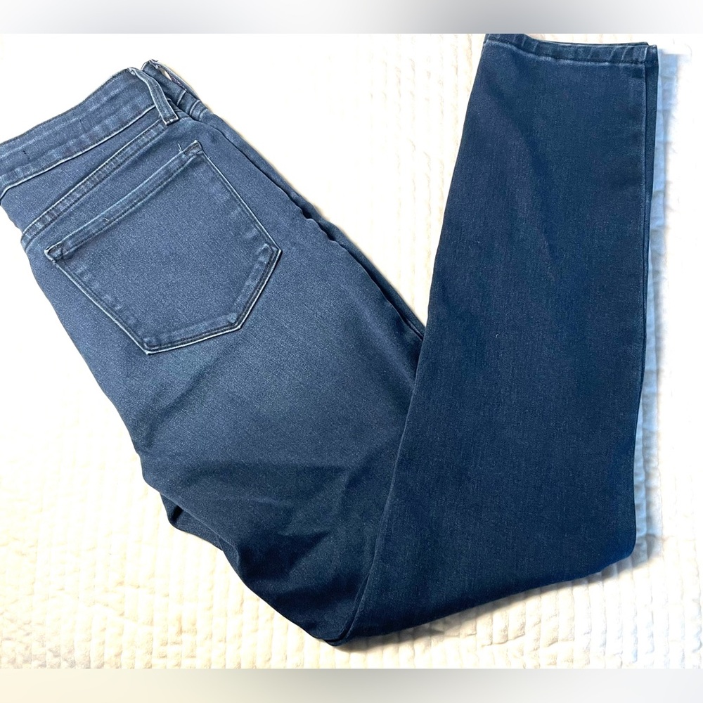 NYDJ Alina Uplift Skinny Jeans • Size 8 • Fantastic Gently-Used Condition